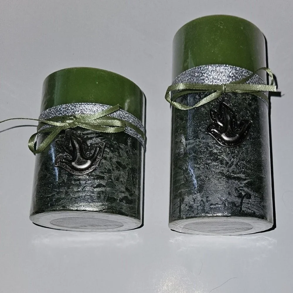 2 VTG Capri Candle Designs Green Pillar Candle Lot Set 4